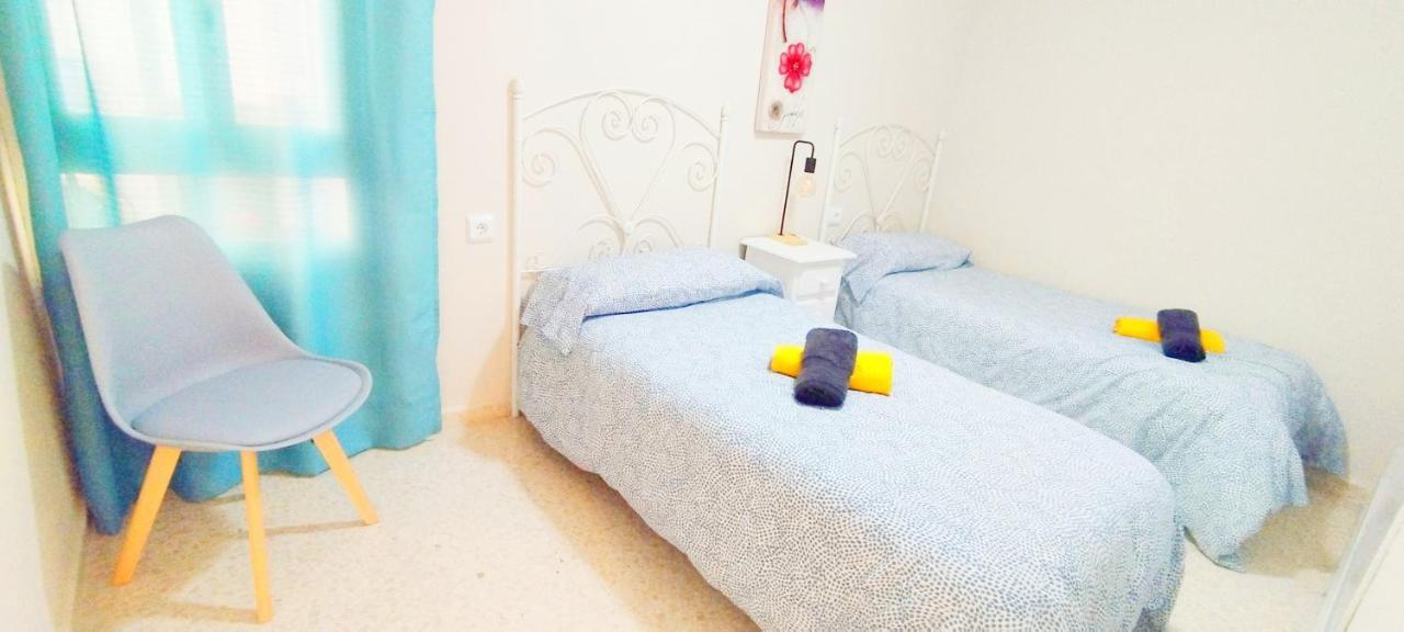 Apartamento Tres Carabelas Ii, Ac, Wifi, Parking 桑卢卡尔-德巴拉梅达 外观 照片