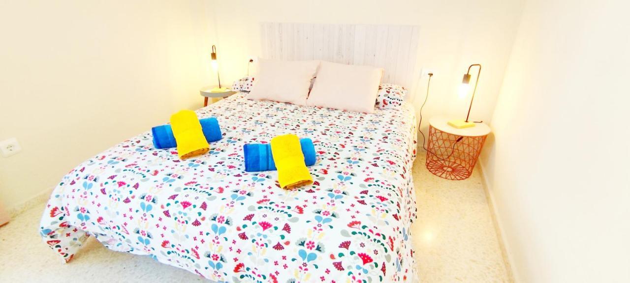 Apartamento Tres Carabelas Ii, Ac, Wifi, Parking 桑卢卡尔-德巴拉梅达 外观 照片